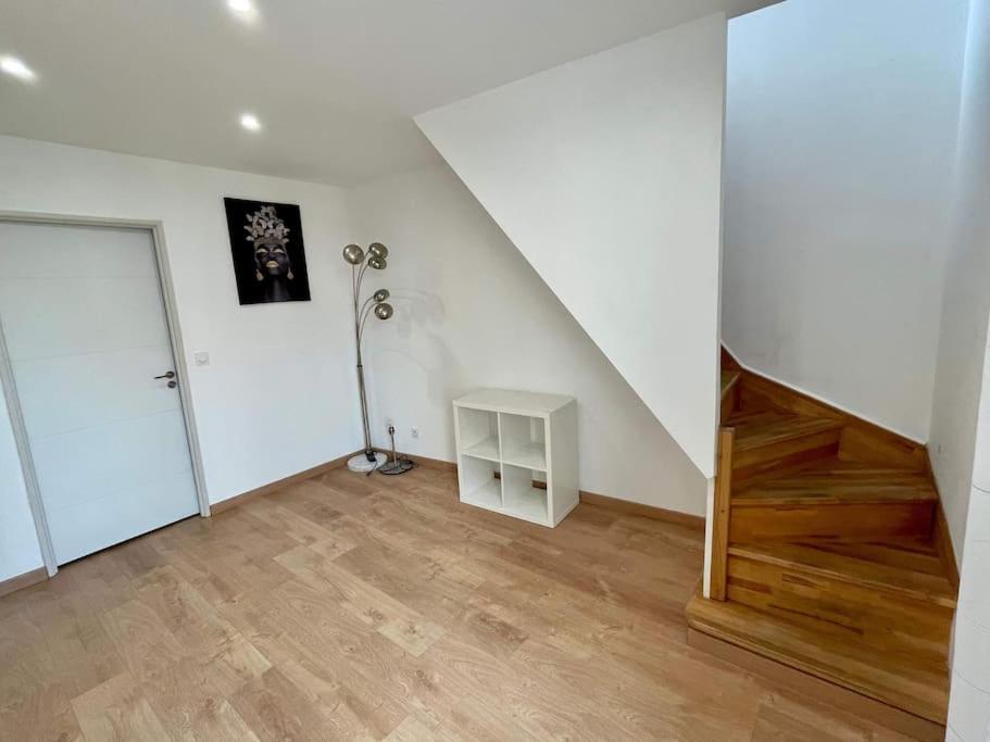 Apartamento Duplex Avec Terrasse Et Parking Perpiñán Exterior foto