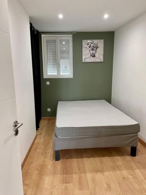 Apartamento Duplex Avec Terrasse Et Parking Perpiñán Exterior foto